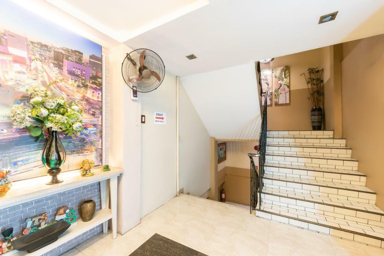 Oyo 191 Paradise Apartelle Hotel Manila Bagian luar foto