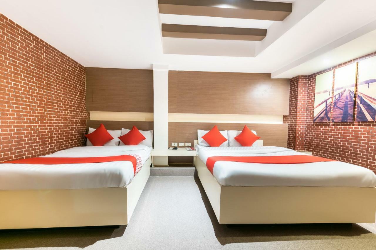 Oyo 191 Paradise Apartelle Hotel Manila Bagian luar foto